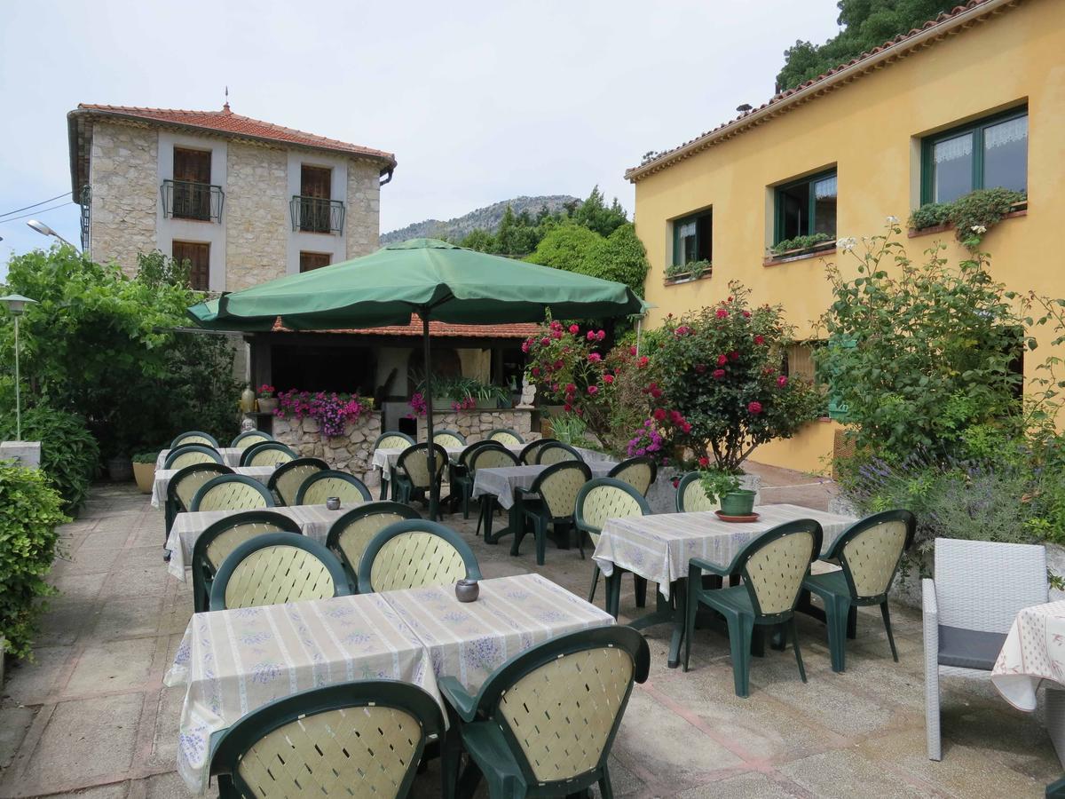 Hostellerie Aspremont Exterior photo